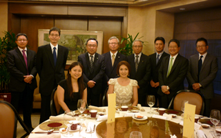 Singapore_shokuji_20100722.jpg